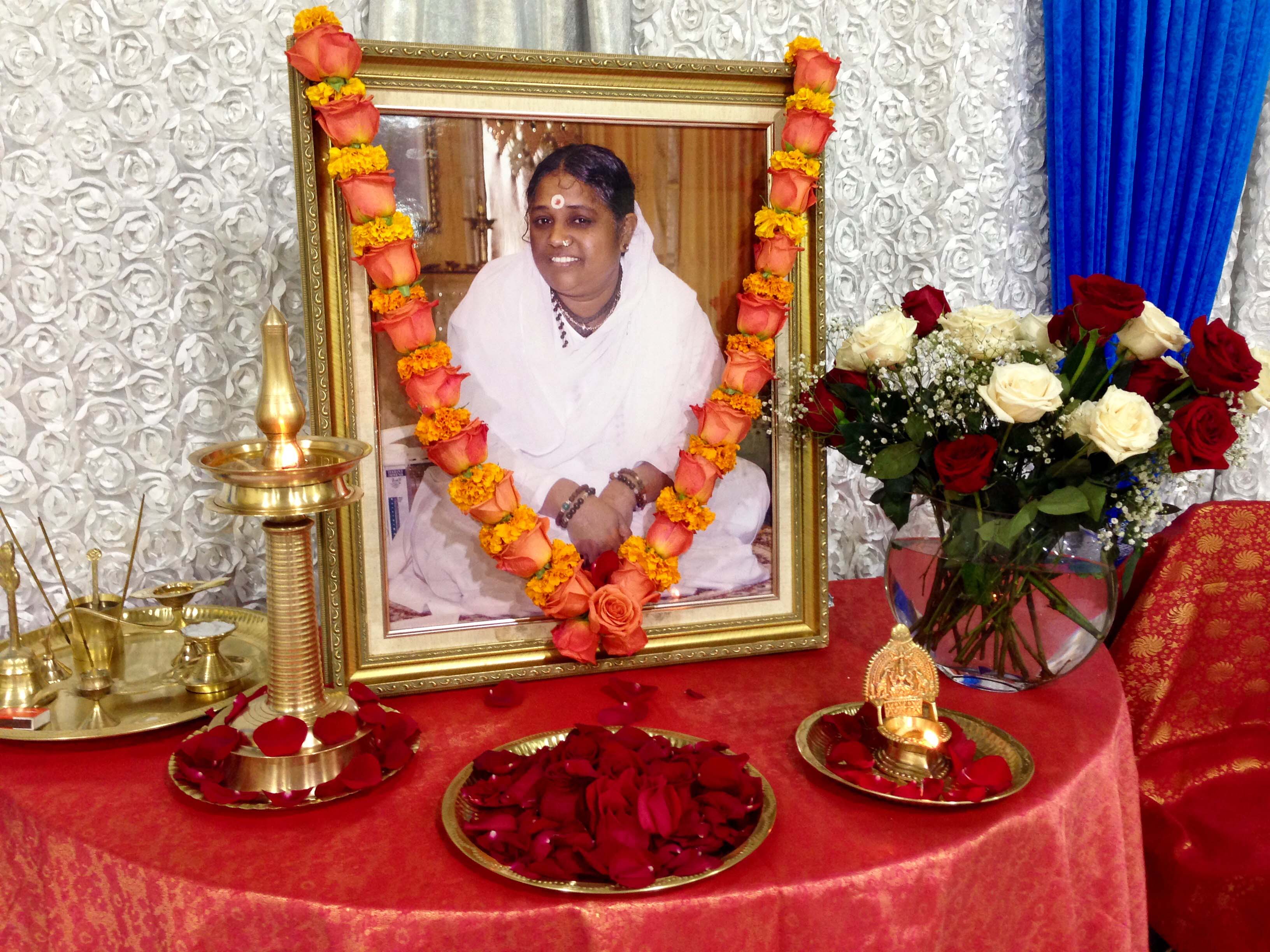 Altar for Swami Ramakrishnananda's public program